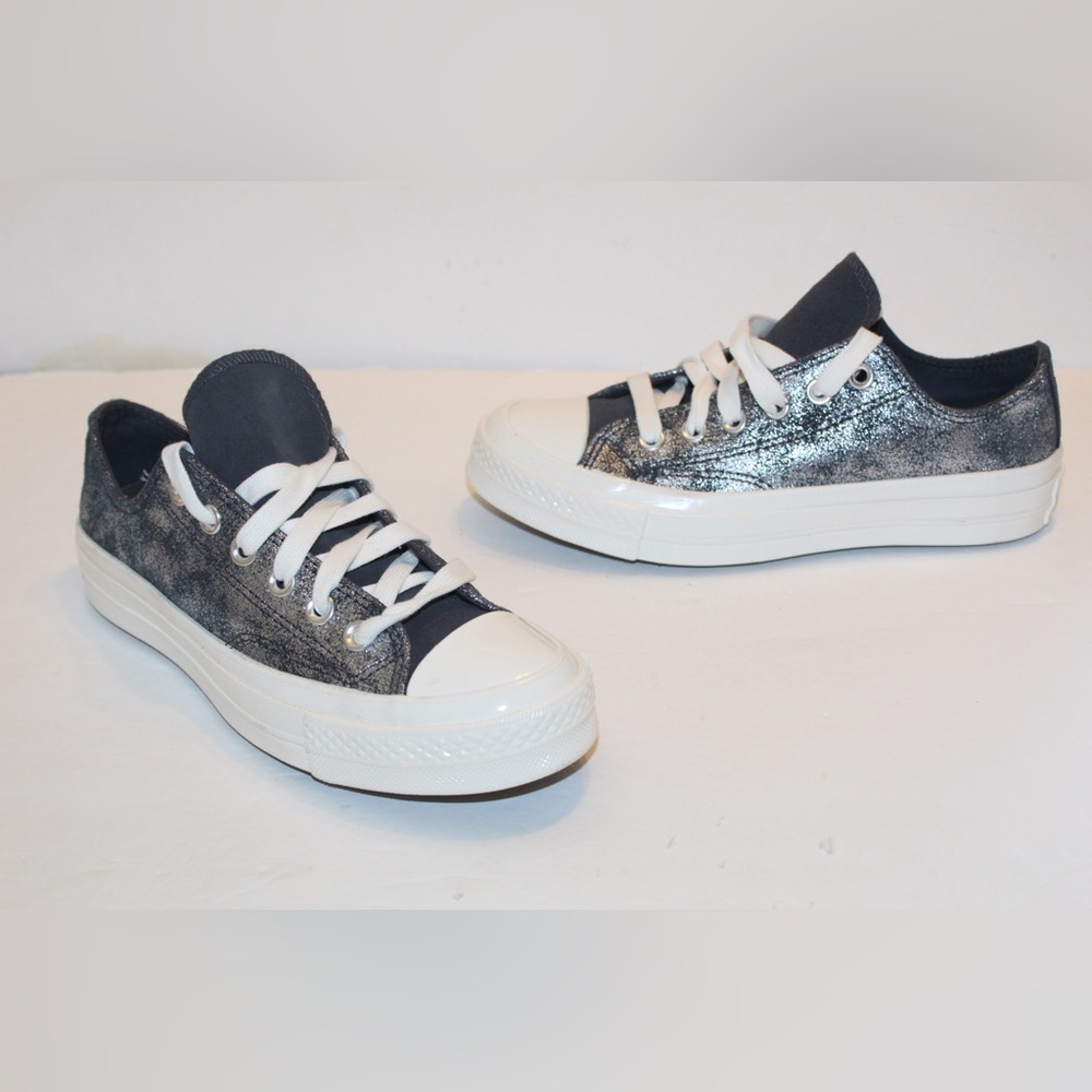 Converse Chuck 70 Low Top Shoes Women’s Multiple Sizes Available - Picture 10 of 10